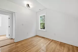 71 Cottage St, Boston, MA 02132 - Photo 23