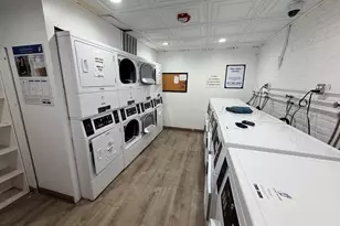 464 Commonwealth Ave, Boston, MA 02215 - Photo 11
