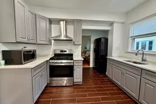 22 James St, Quincy, MA 02169 - Photo 5