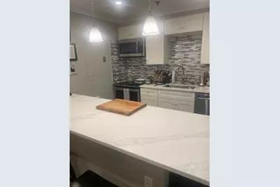 16 Harcourt St #1F, Boston, MA 02116 - Photo 3