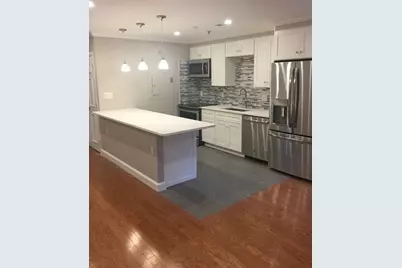 16 Harcourt St #1F, Boston, MA 02116 - Photo 1