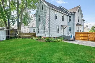 97 Magoun Ave, Medford, MA 02155 - Photo 17