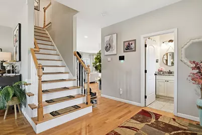 11 Elaine Cir, Springfield, MA 01109 - Photo 17