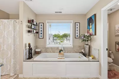 11 Elaine Cir, Springfield, MA 01109 - Photo 41