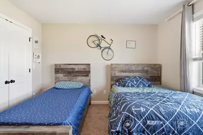 11 Elaine Cir, Springfield, MA 01109 - Photo 31