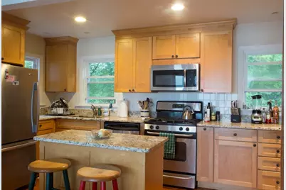 11 Dennison St, Gloucester, MA 01930 - Photo 9