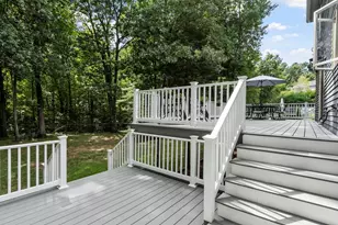 17 Sycamore Dr, Rutland, MA 01543 - Photo 3