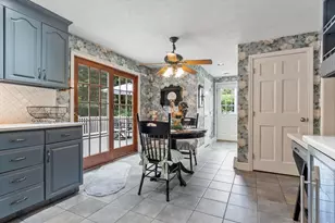 17 Sycamore Dr, Rutland, MA 01543 - Photo 9