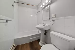 391 Poplar St, Boston, MA 02131 - Photo 15