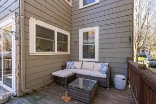 15 Batchelder St, Melrose, MA 02176 - Photo 21
