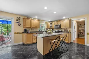 37 Malbone St, Lakeville, MA 02347 - Photo 21