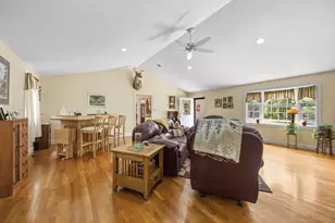 37 Malbone St, Lakeville, MA 02347 - Photo 5