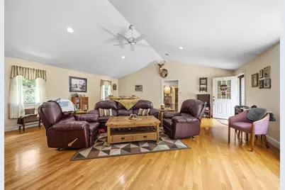 37 Malbone St, Lakeville, MA 02347 - Photo 19