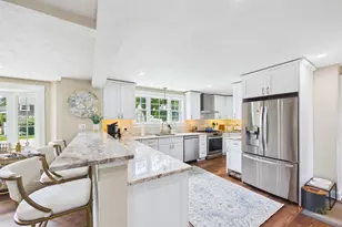 24 Oxford St, Fairhaven, MA 02719 - Photo 15