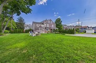 24 Oxford St, Fairhaven, MA 02719 - Photo 5