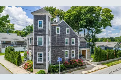 24 Oxford Street, Fairhaven, MA 02719 - Photo 1