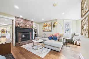 24 Oxford St, Fairhaven, MA 02719 - Photo 9