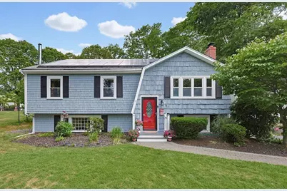 41 Myrtle St, Rockland, MA 02370 - Photo 1