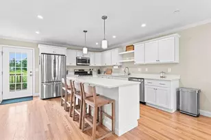 1005 Auburn St, Whitman, MA 02382 - Photo 17