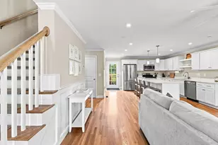 1005 Auburn St, Whitman, MA 02382 - Photo 11