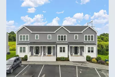 1005 Auburn St #C2, Whitman, MA 02382 - Photo 3