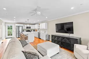 1005 Auburn St, Whitman, MA 02382 - Photo 7