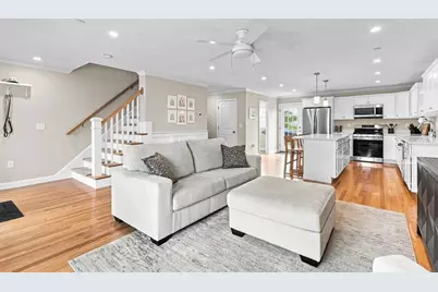 1005 Auburn St #C2, Whitman, MA 02382 - Photo 5