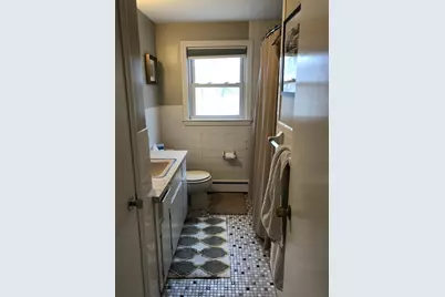 1044 Main St #2, Melrose, MA 02176 - Photo 11