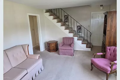 36 Ridgewood Rd, New Bedford, MA 02745 - Photo 5