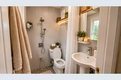 13 Harnden #3, Malden, MA 02148 - Photo 3