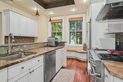 613 Pleasant St, Belmont, MA 02478 - Photo 9