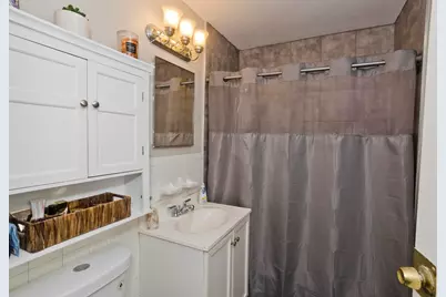 1304 Elm St #1B, West Springfield, MA 01089 - Photo 15