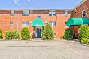 1304 Elm St, West Springfield, MA 01089 - Photo 1
