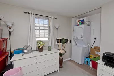 1304 Elm St #1B, West Springfield, MA 01089 - Photo 17