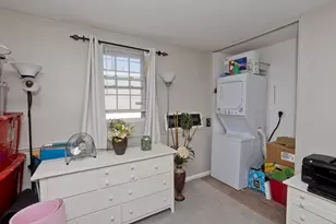 1304 Elm St, West Springfield, MA 01089 - Photo 17