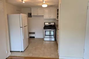 108 E Main St, Ayer, MA 01432 - Photo 7