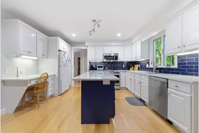 2 Laurel Street, Lexington, MA 02421 - Photo 7