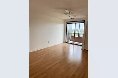 3920 Mystic Valley Pkwy #1113, Medford, MA 02155 - Photo 11