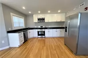 539 Lincoln Ave, Saugus, MA 01906 - Photo 1
