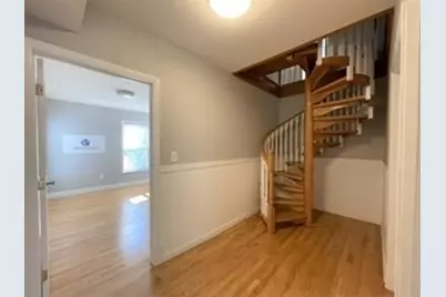 539 Lincoln Ave #2, Saugus, MA 01906 - Photo 3