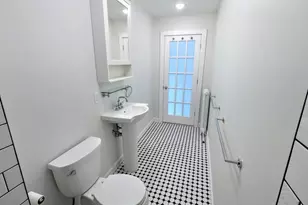 41 School St, Boston, MA 02119 - Photo 23