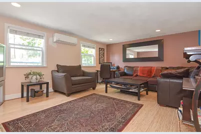 15 Bower S Bower, Malden, MA 02148 - Photo 11