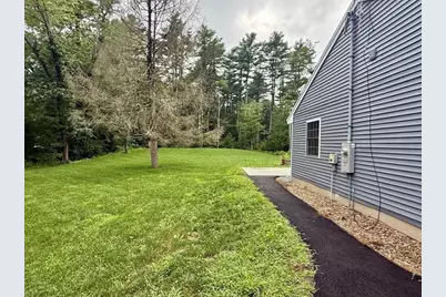 334 Bedford St #1, Lakeville, MA 02347 - Photo 23