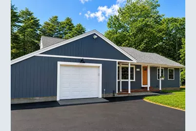 334 Bedford St #1, Lakeville, MA 02347 - Photo 1