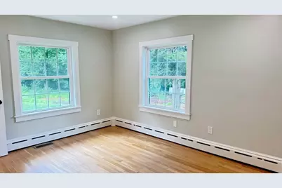 334 Bedford St #1, Lakeville, MA 02347 - Photo 17