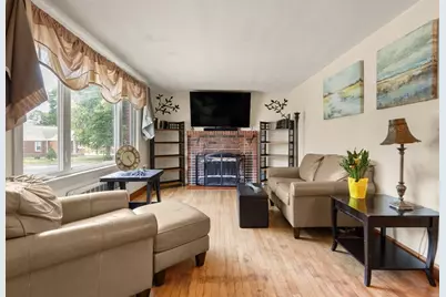 24 Taylor Rd, Lynn, MA 01904 - Photo 11