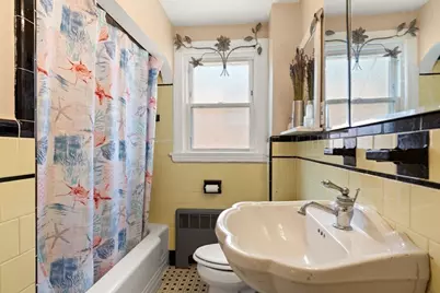 24 Taylor Rd, Lynn, MA 01904 - Photo 23