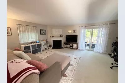 1 Hartshorn Pl #1, Walpole, MA 02081 - Photo 3