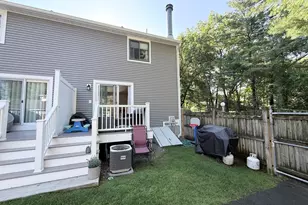 1 Hartshorn Pl, Walpole, MA 02081 - Photo 13