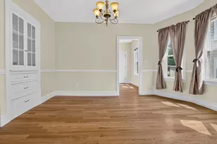 22 Cypress St, Watertown, MA 02472 - Photo 5
